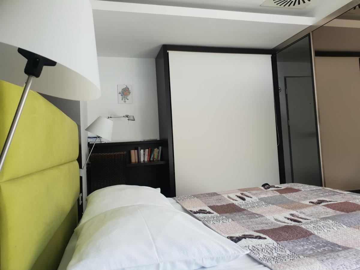 Apartma Kurji Vrh - Chicken Top Краньска Гора Экстерьер фото